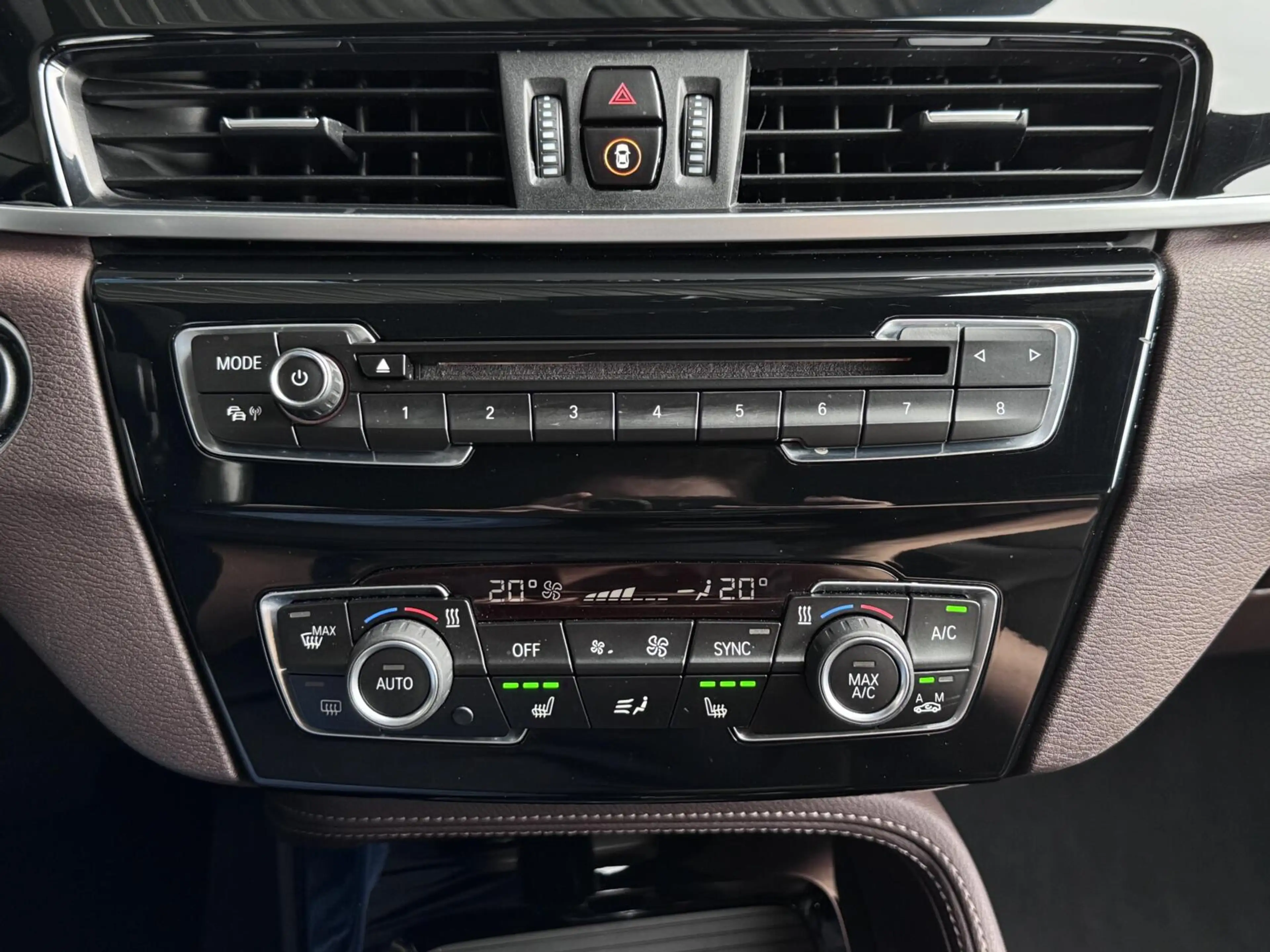BMW X1 sDrive20i High Executive M Sport NL AUTO|VOL OPTIE — photo 14