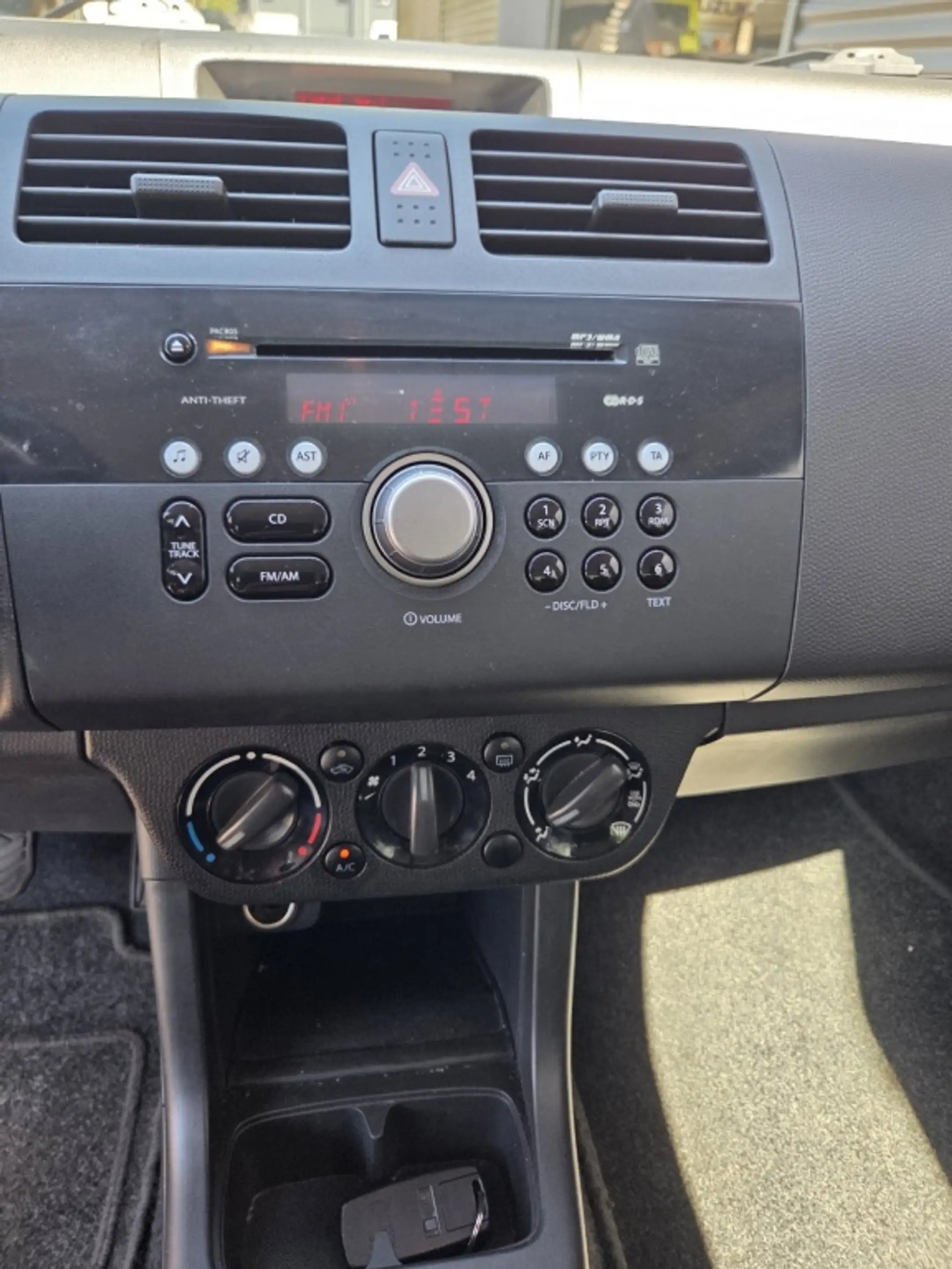 Suzuki Swift 1.3 Exclusive Automaat — photo 7