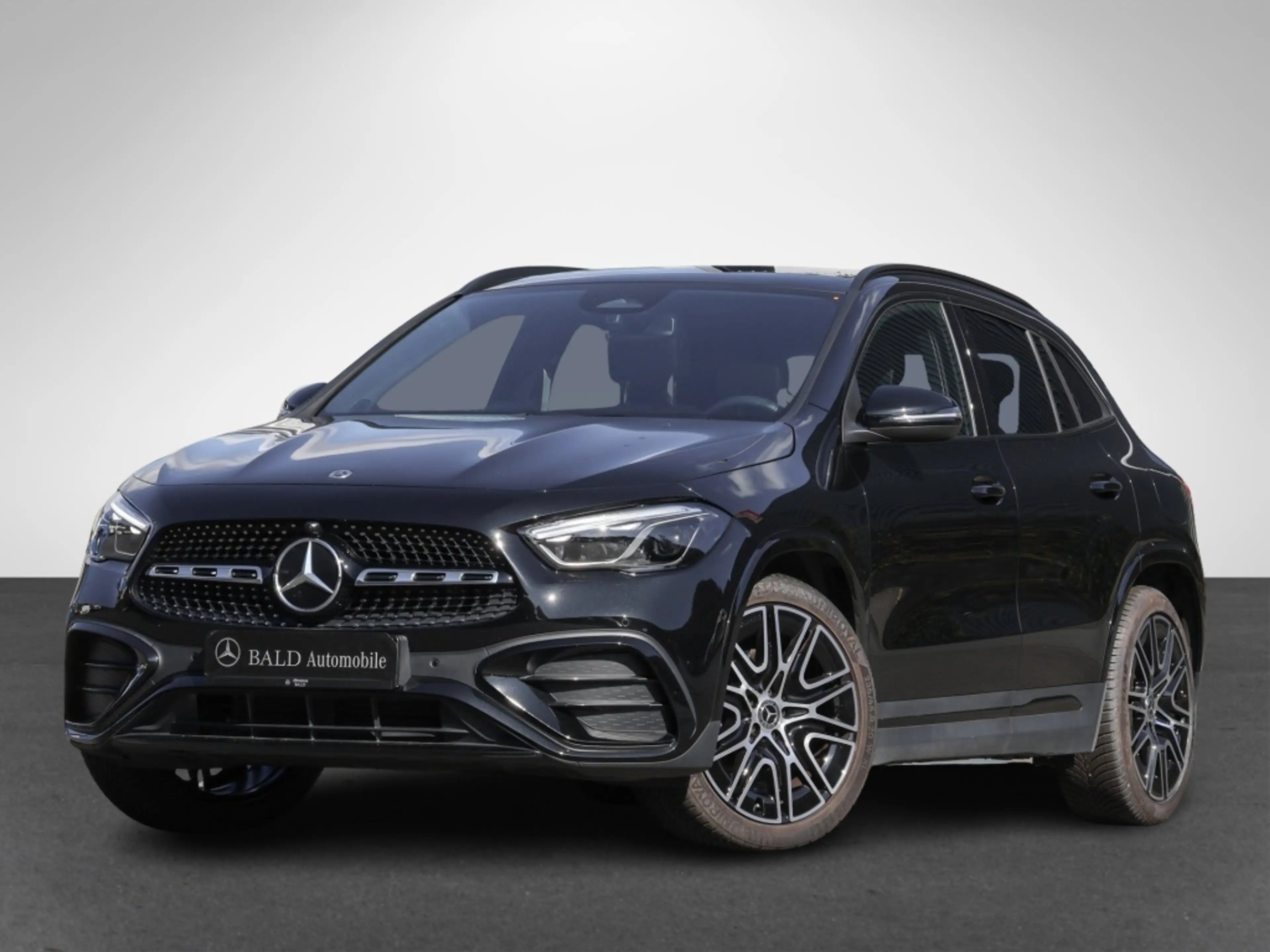 Mercedes-Benz GLA 220 d 4M AMG-Sport/Pano/AHK/MLB/Night/Distr — photo 2