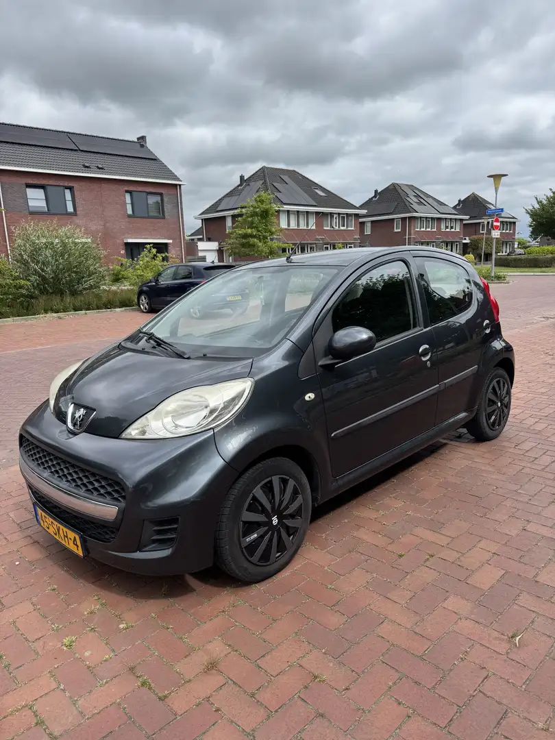 Peugeot 107 1.0-12V XS Grey - 1