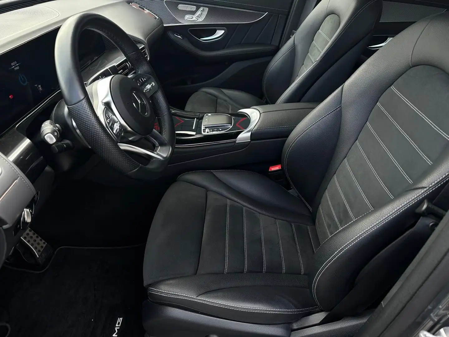 Mercedes-Benz EQC 400 -Klasse EQC 400 4Matic AMG Line LED ACC HUD Grau - 2