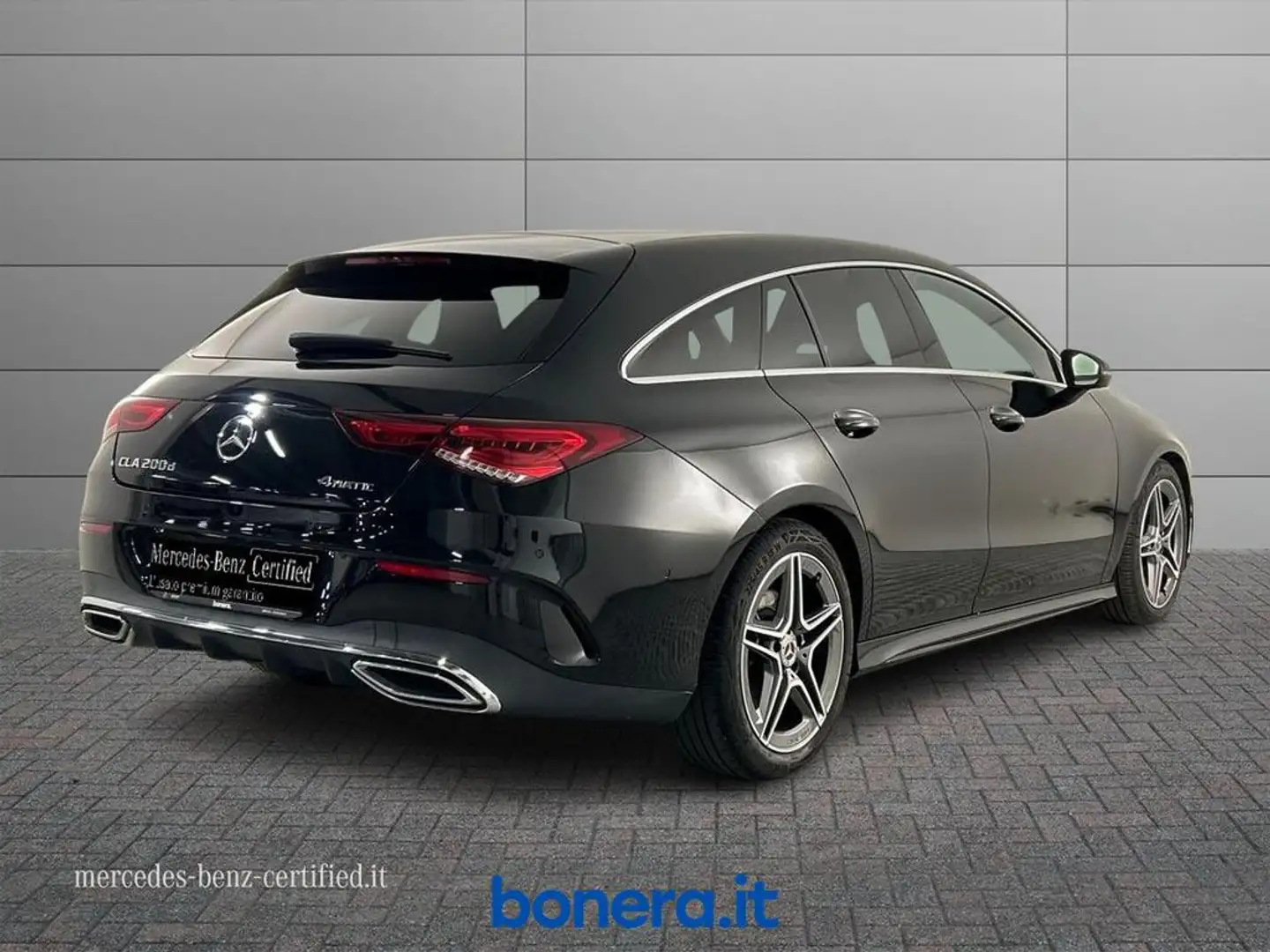 Mercedes-Benz CLA 200 Shooting Brake d Premium 4matic auto Nero - 2