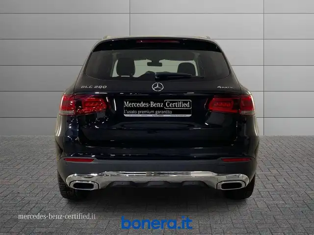 Mercedes-Benz GLC view 5