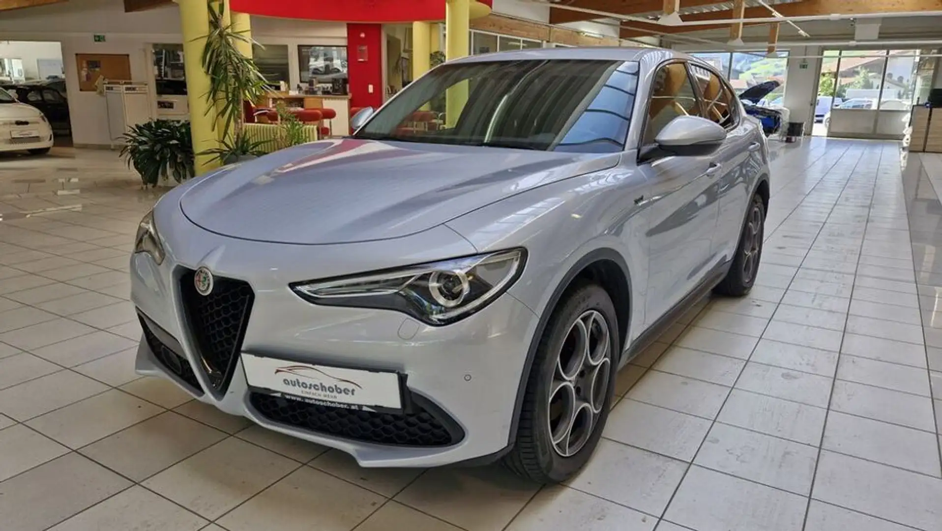 Alfa Romeo Stelvio Sprint Q4 Weiß - 1