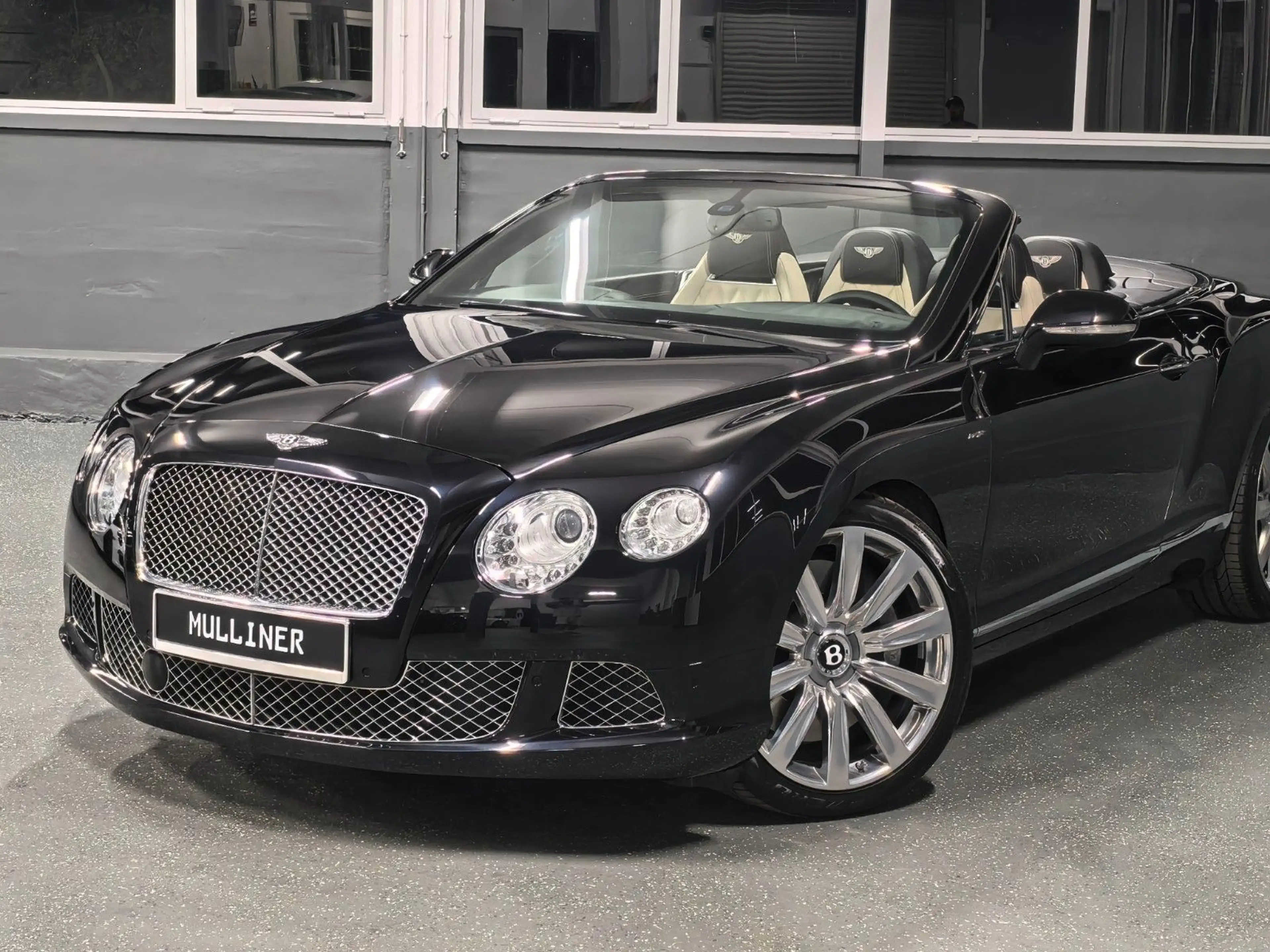 Bentley Continental GTC 6.0 W12 MULLINER | TRAUMWAGEN — photo 6