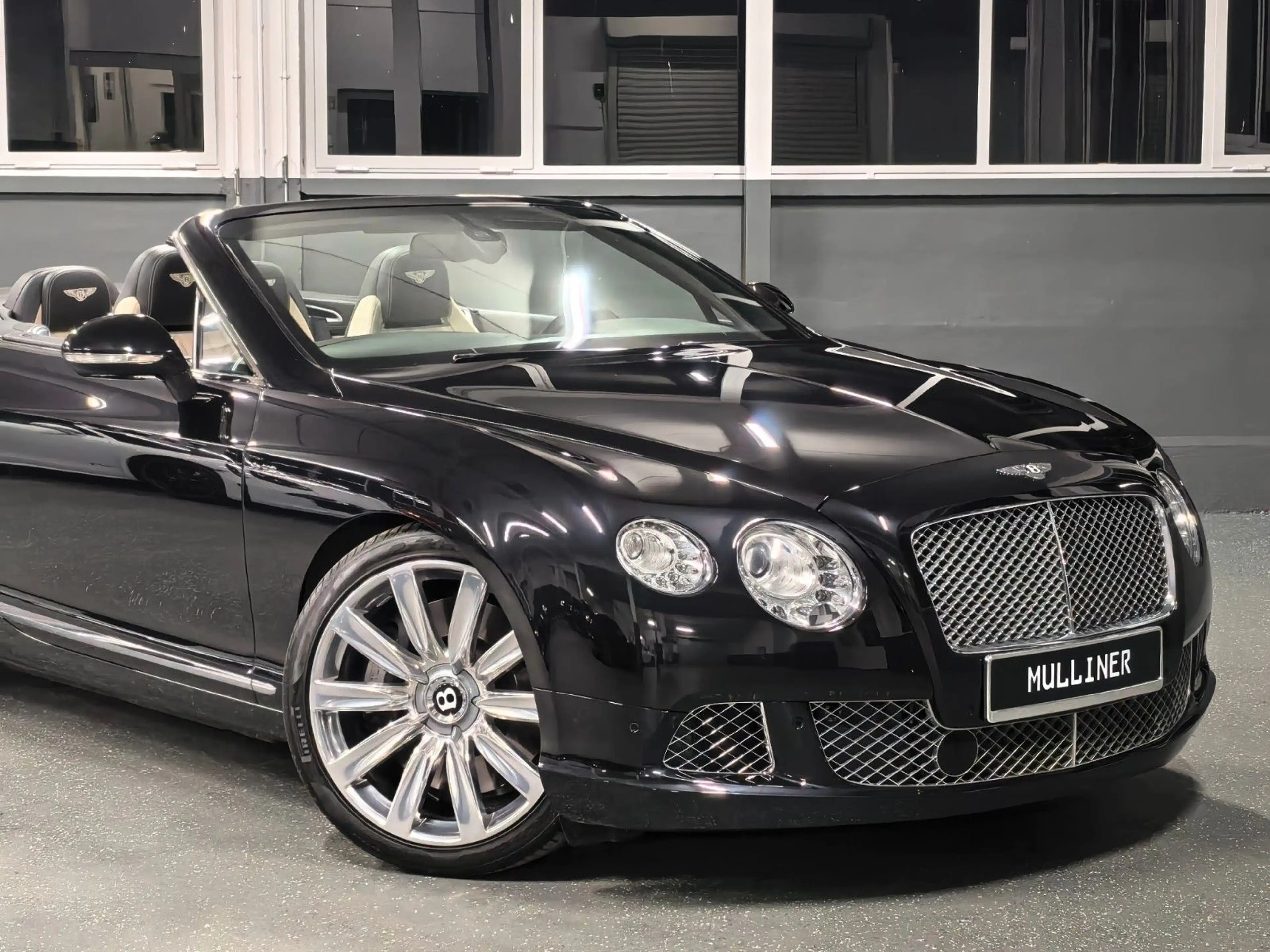 Bentley Continental GTC 6.0 W12 MULLINER | TRAUMWAGEN