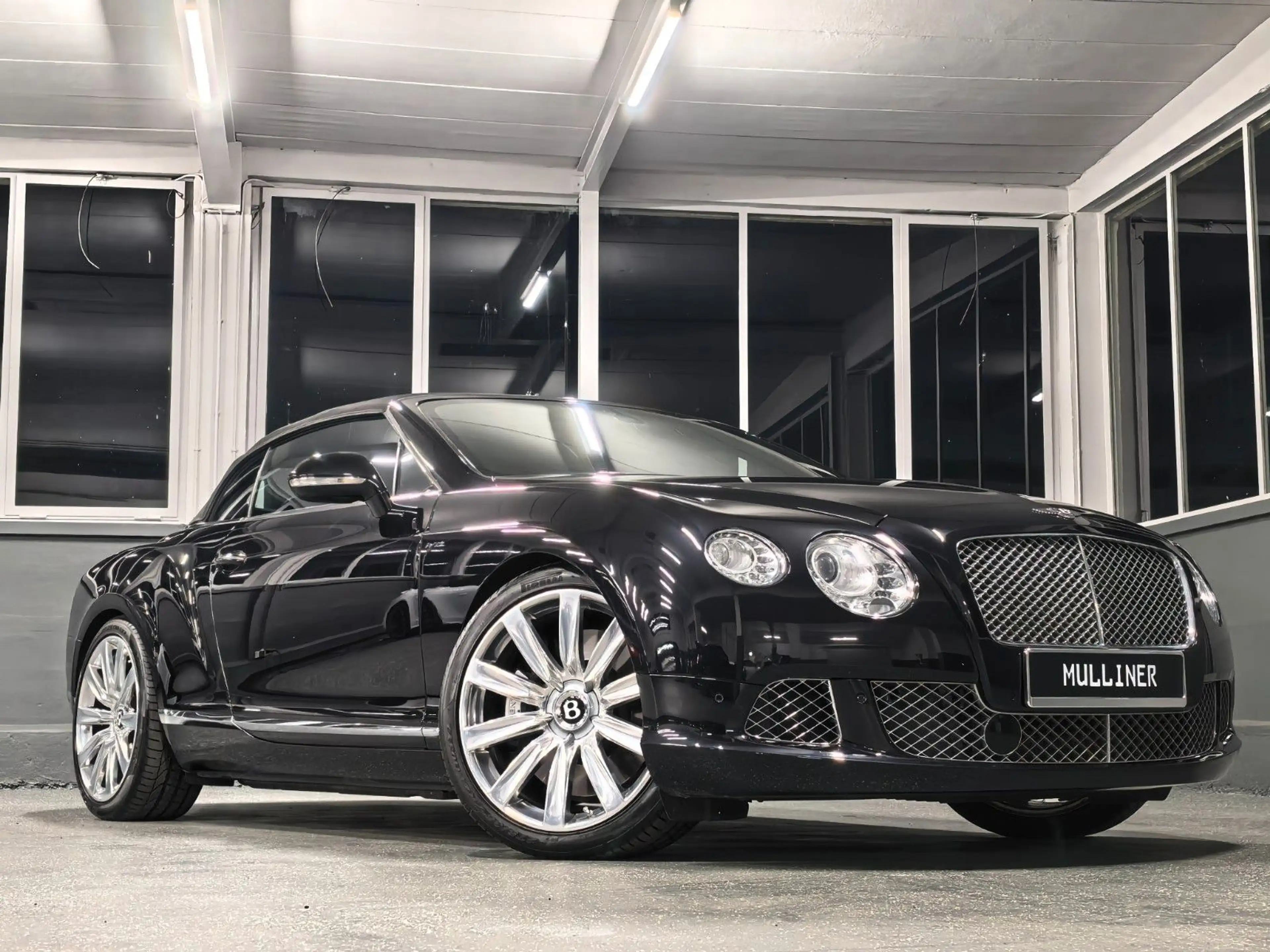 Bentley Continental GTC 6.0 W12 MULLINER | TRAUMWAGEN — photo 3