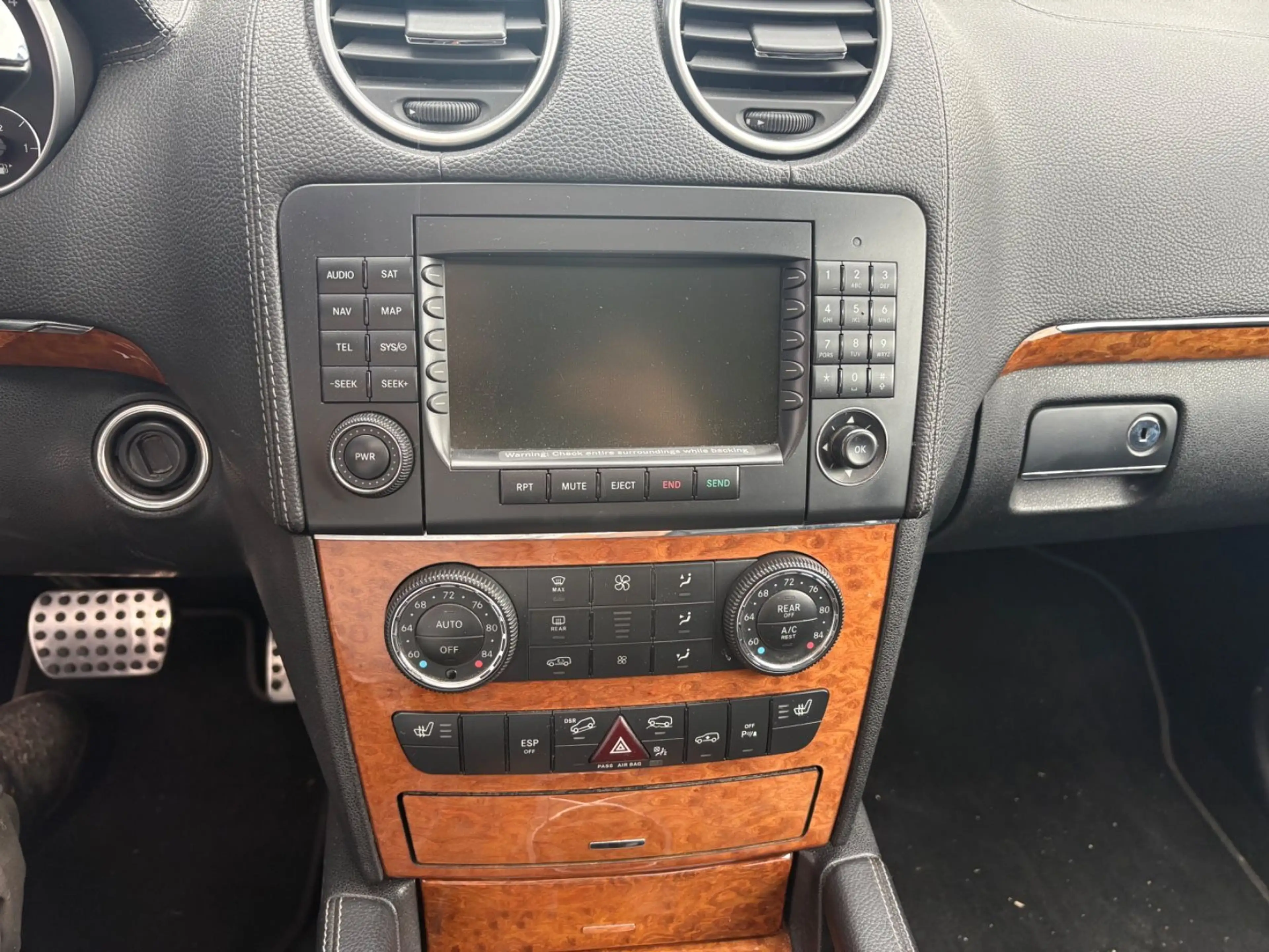 Mercedes-Benz GL 450 4Matic/22" AMG/Luft/7-Sitzer/TV — photo 8
