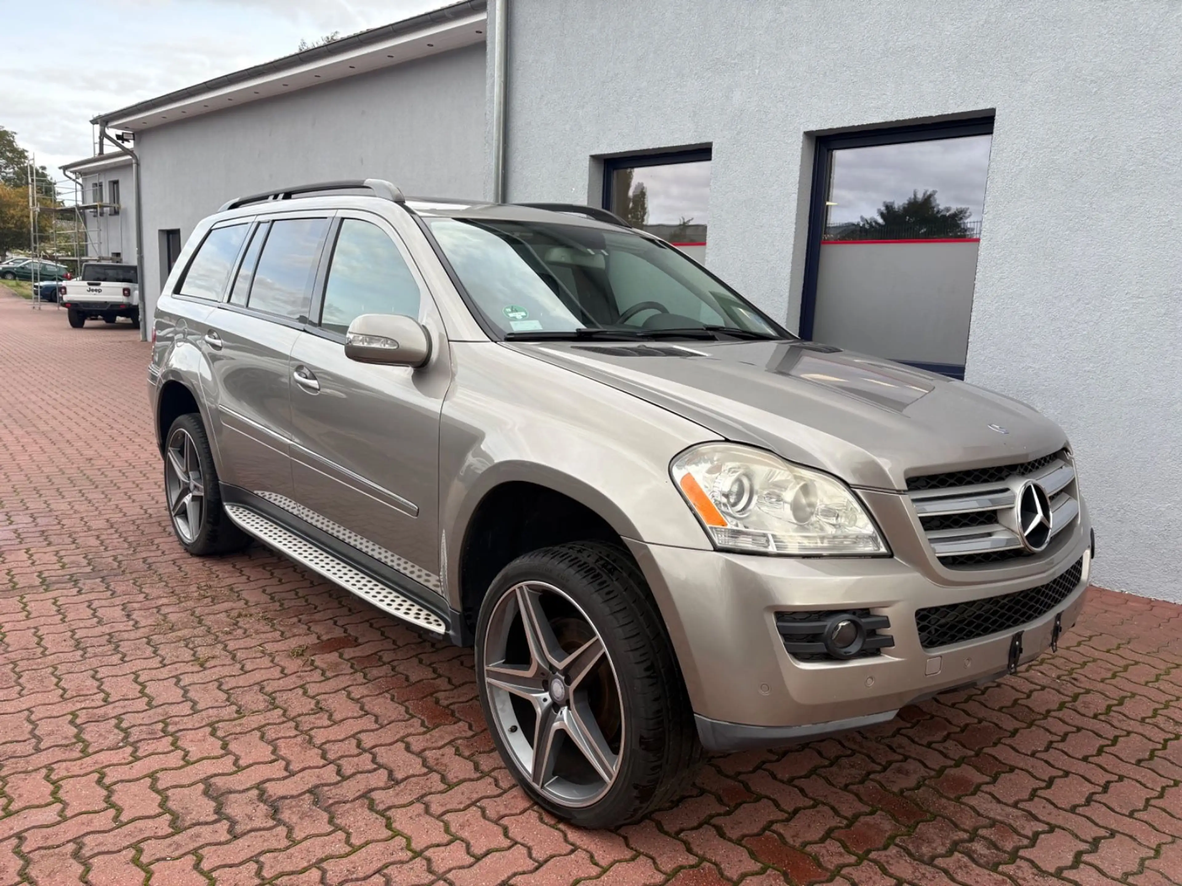 Mercedes-Benz GL 450 4Matic/22" AMG/Luft/7-Sitzer/TV