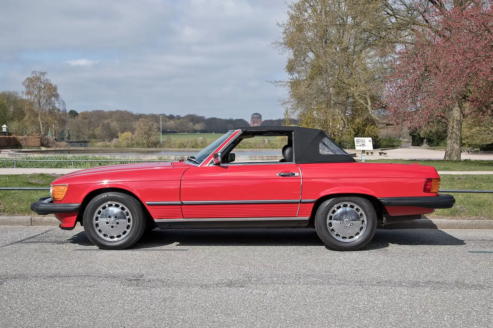 Mercedes-Benz SL 560 560 SL mit sehr guter Technik Rot - 2