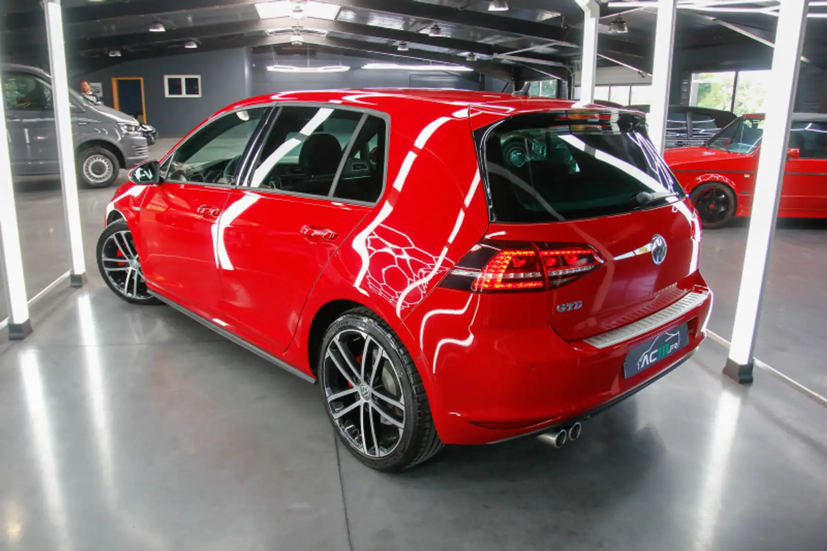 Volkswagen Golf 2.0 TDI 184CH BLUEMOTION TECHNOLOGY FAP GTD DSG6 5P / GOLF 7 GTD / CARPLAY / DIS Rouge - 2