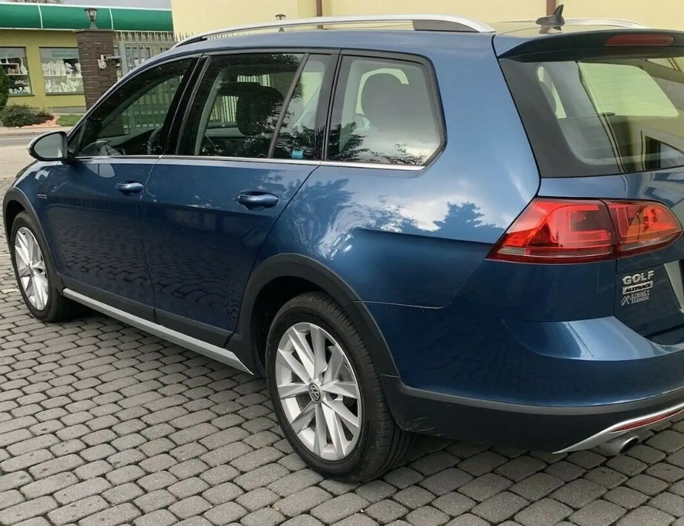 Volkswagen Golf Variant Alltrack 1.8 tsi 4Motion 180 PS Blau - 1
