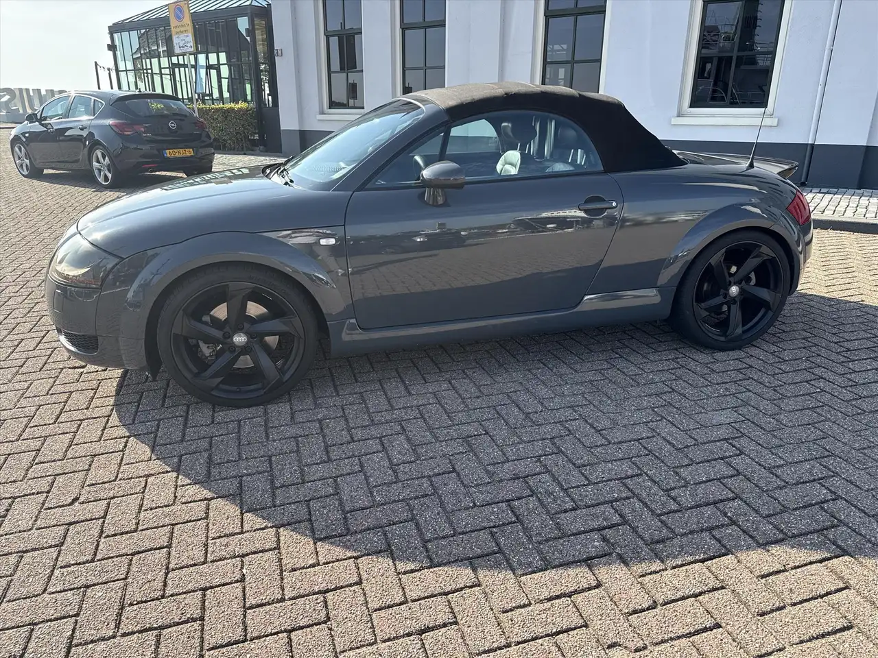 Audi TT 1.8 T ROADSTER QUATTRO 165KW, foto 2