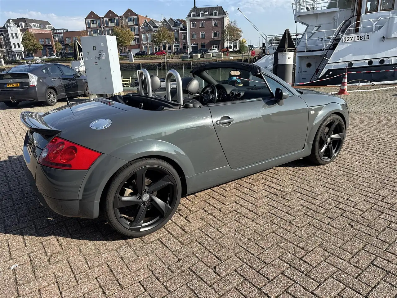 Audi TT 1.8 T ROADSTER QUATTRO 165KW, foto 6