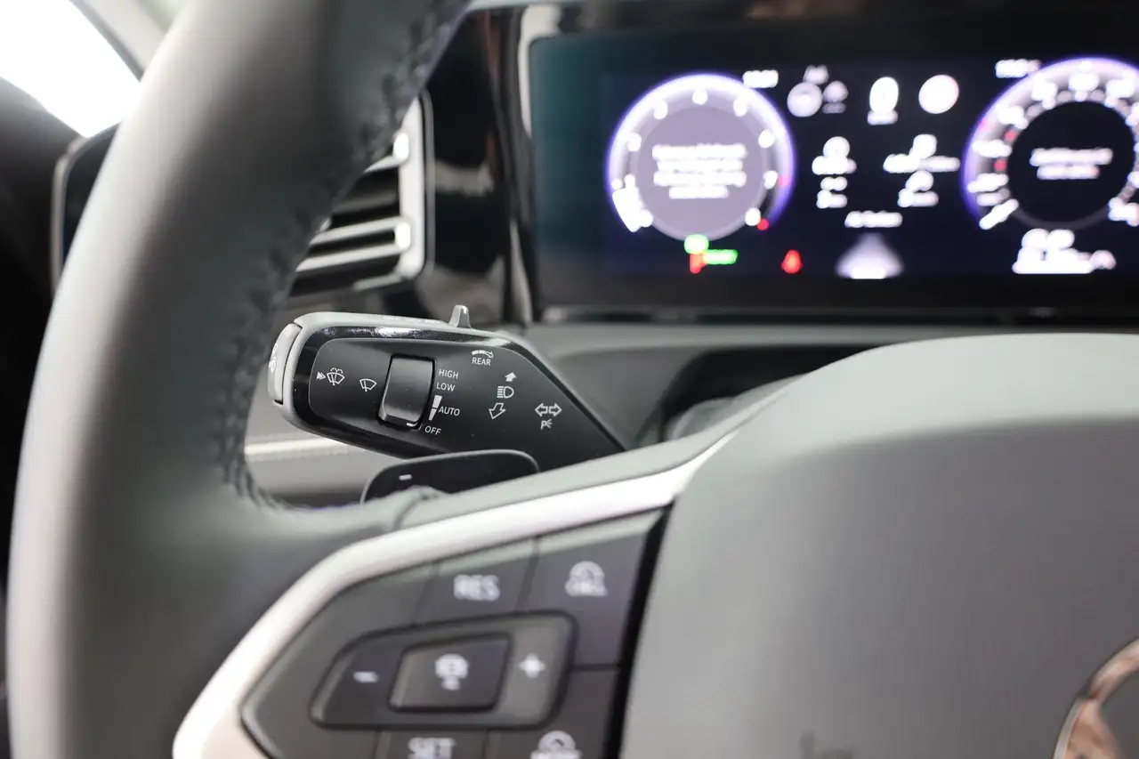 Volkswagen Tiguan 1.5 eTSI DSG Matrix ACC Navi 360°, миниатюра 18