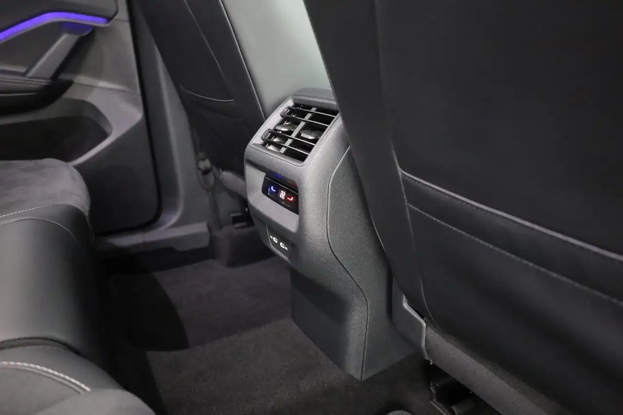 Volkswagen Tiguan 1.5 eTSI DSG Matrix ACC Navi 360°, миниатюра 27