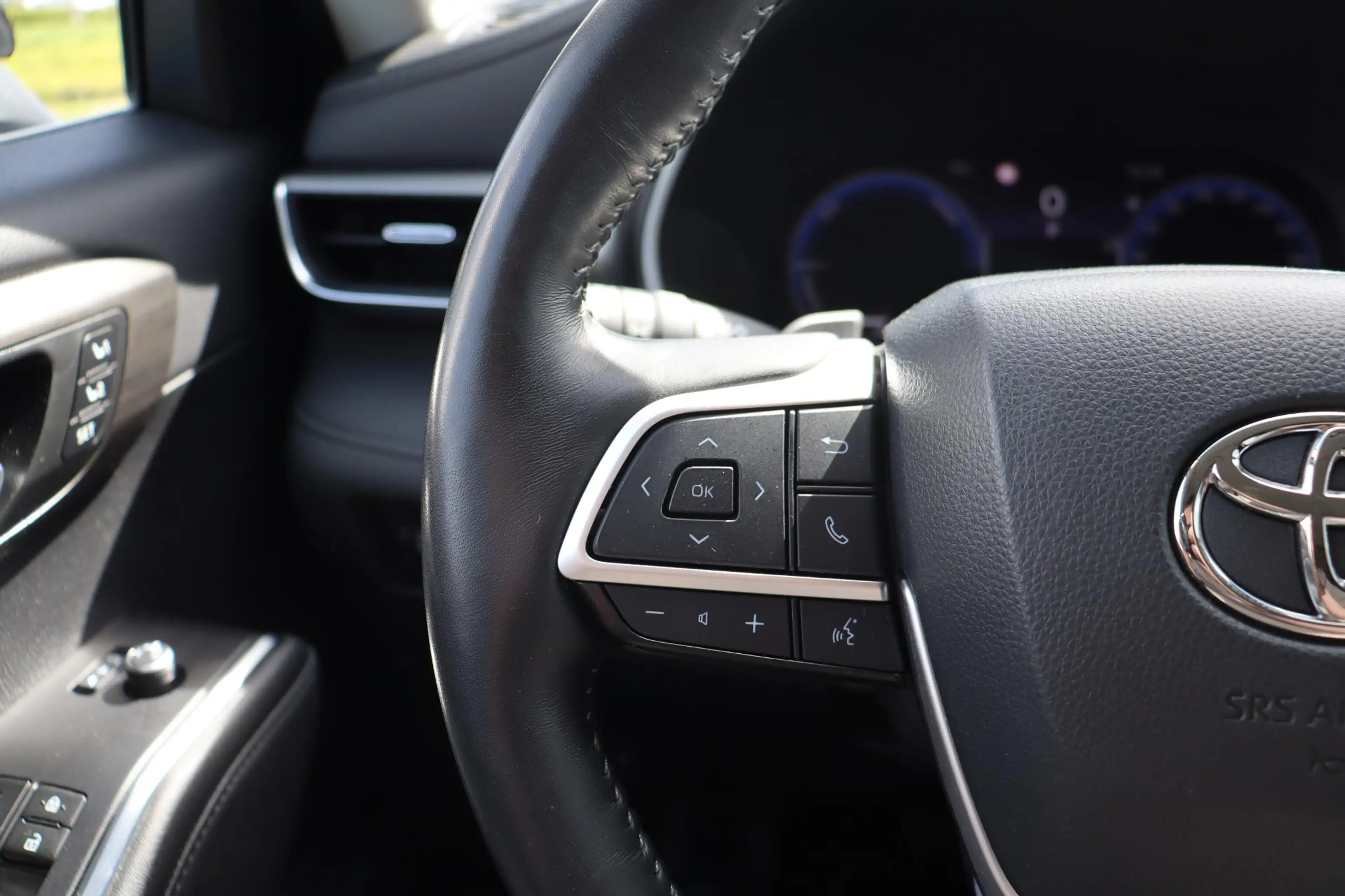 Toyota Highlander 2.5 AWD Hybrid Premium, Trekhaak, JBL, HUD, BSM, 3 — photo 11