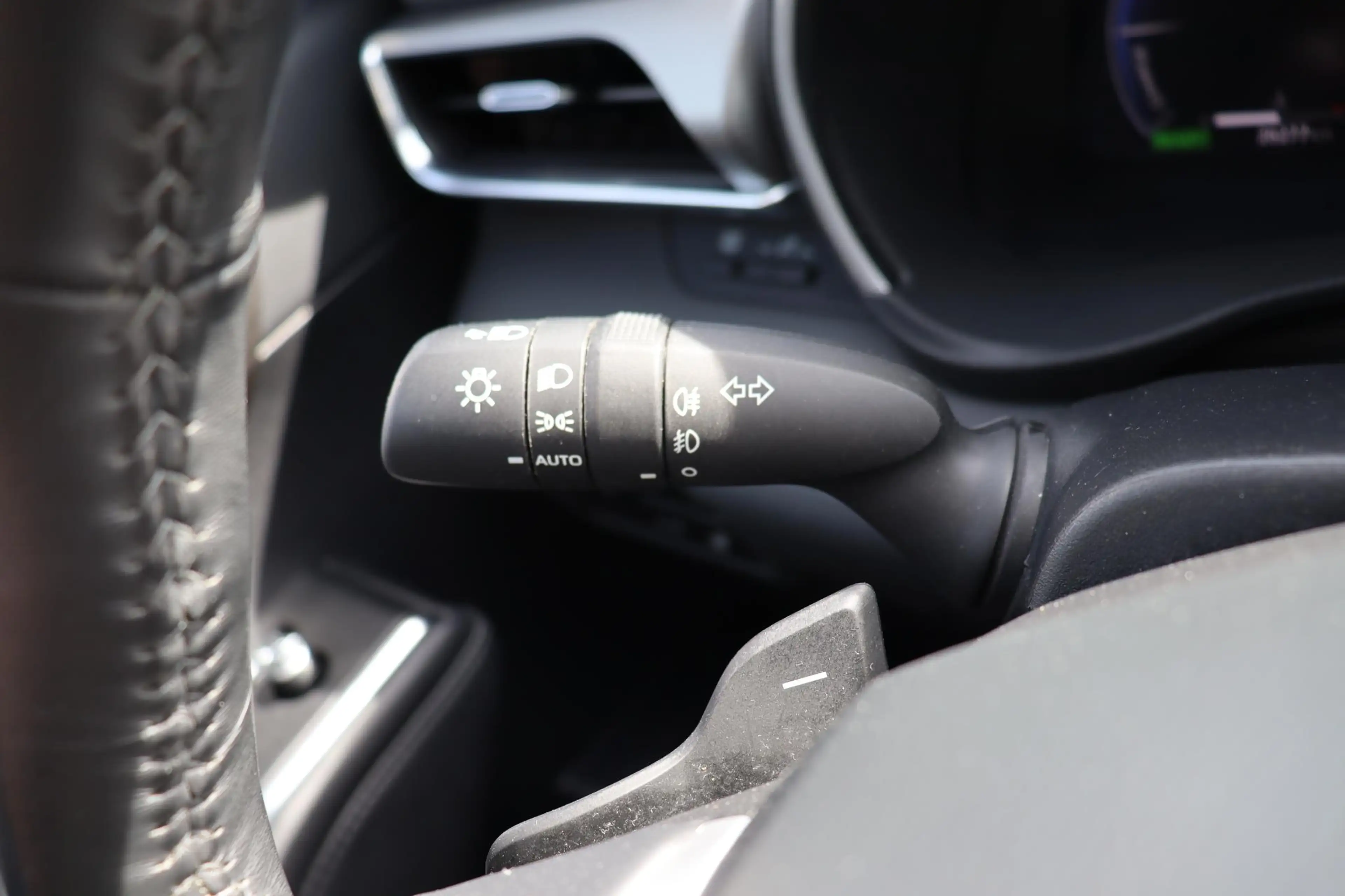 Toyota Highlander 2.5 AWD Hybrid Premium, Trekhaak, JBL, HUD, BSM, 3 — photo 10