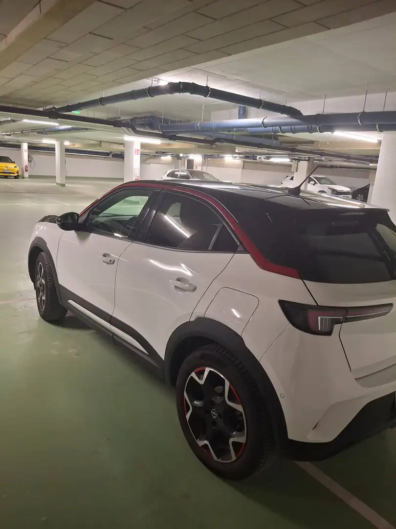 Opel Mokka Mokka 1,2 Direct Injection Turbo GS Aut. GS Weiß - 1