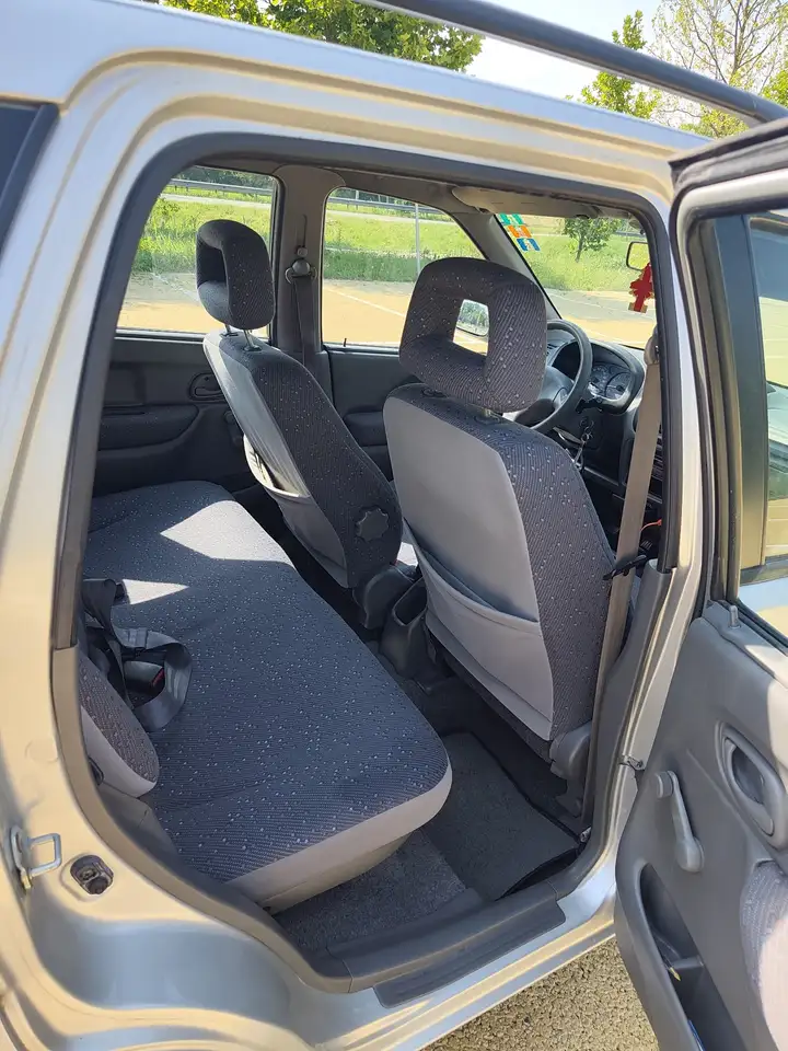 Suzuki Ignis 1.3 16v GL, foto 6