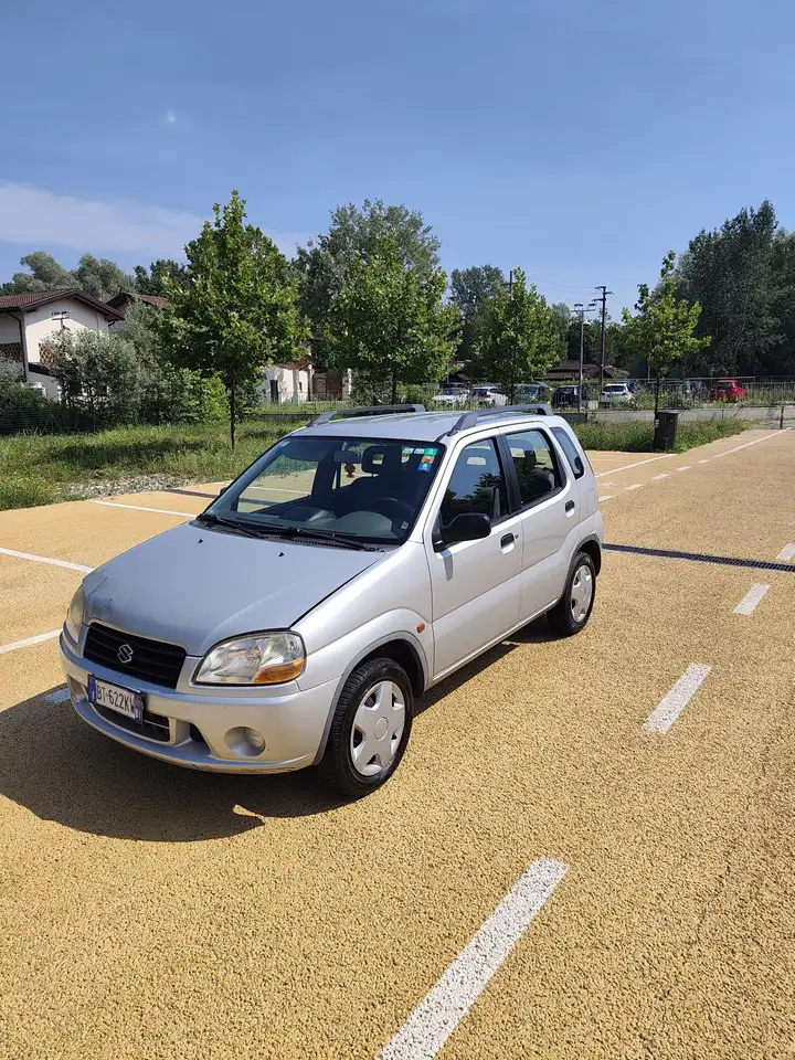 Suzuki Ignis 1.3 16v GL, foto 1