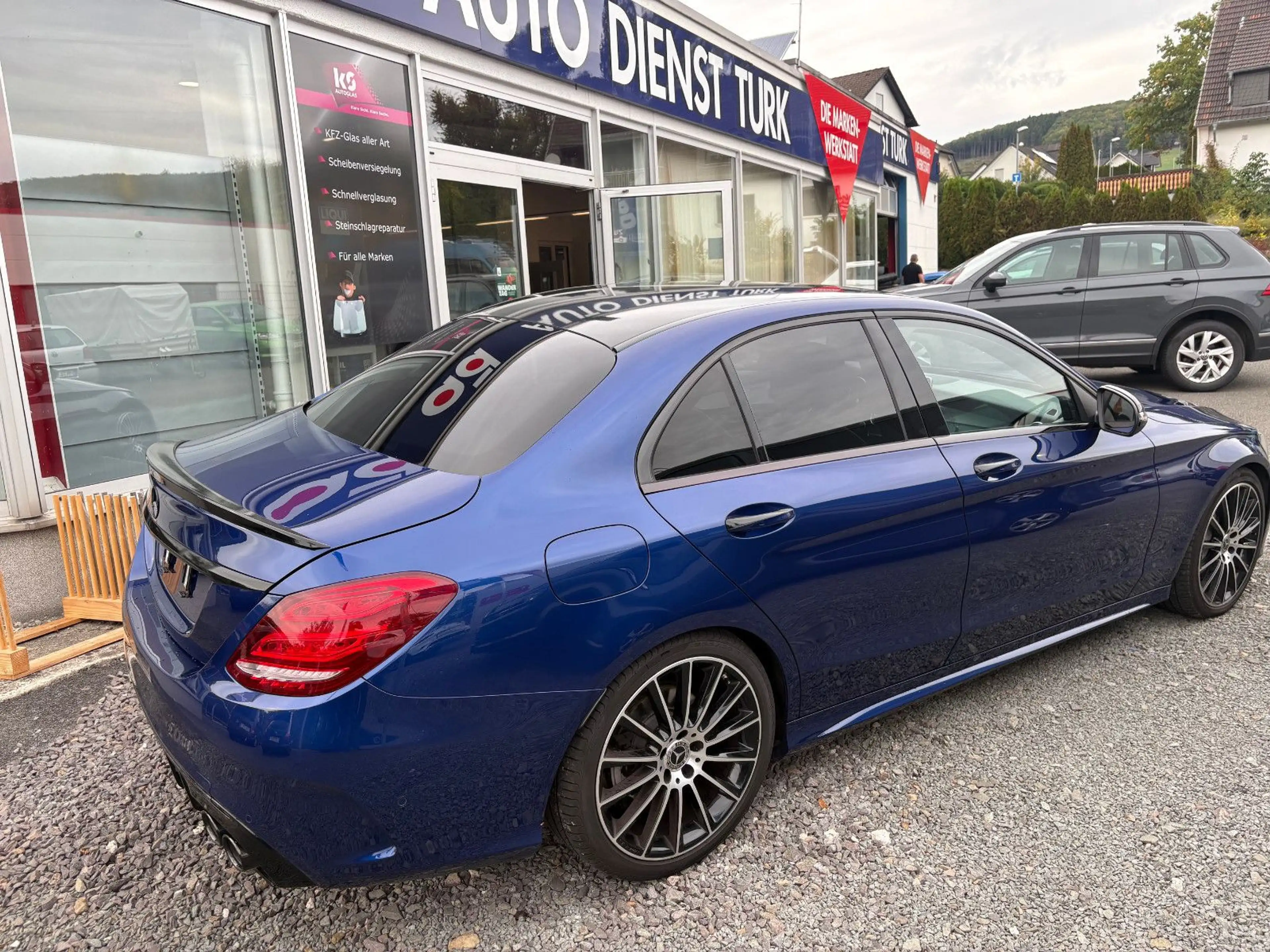Mercedes-Benz C 400 AMG Line 4Matic Edition — photo 4