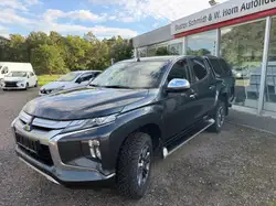 Mitsubishi L200 L 200 4x4 2,2 DI D Spirit Doppelkabine