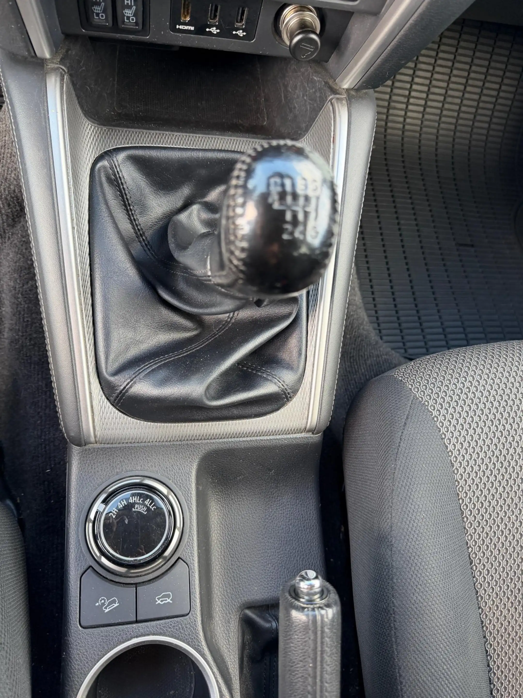 Mitsubishi L200 L 200 4x4 2,2 DI-D   Spirit  Doppelkabine — photo 8