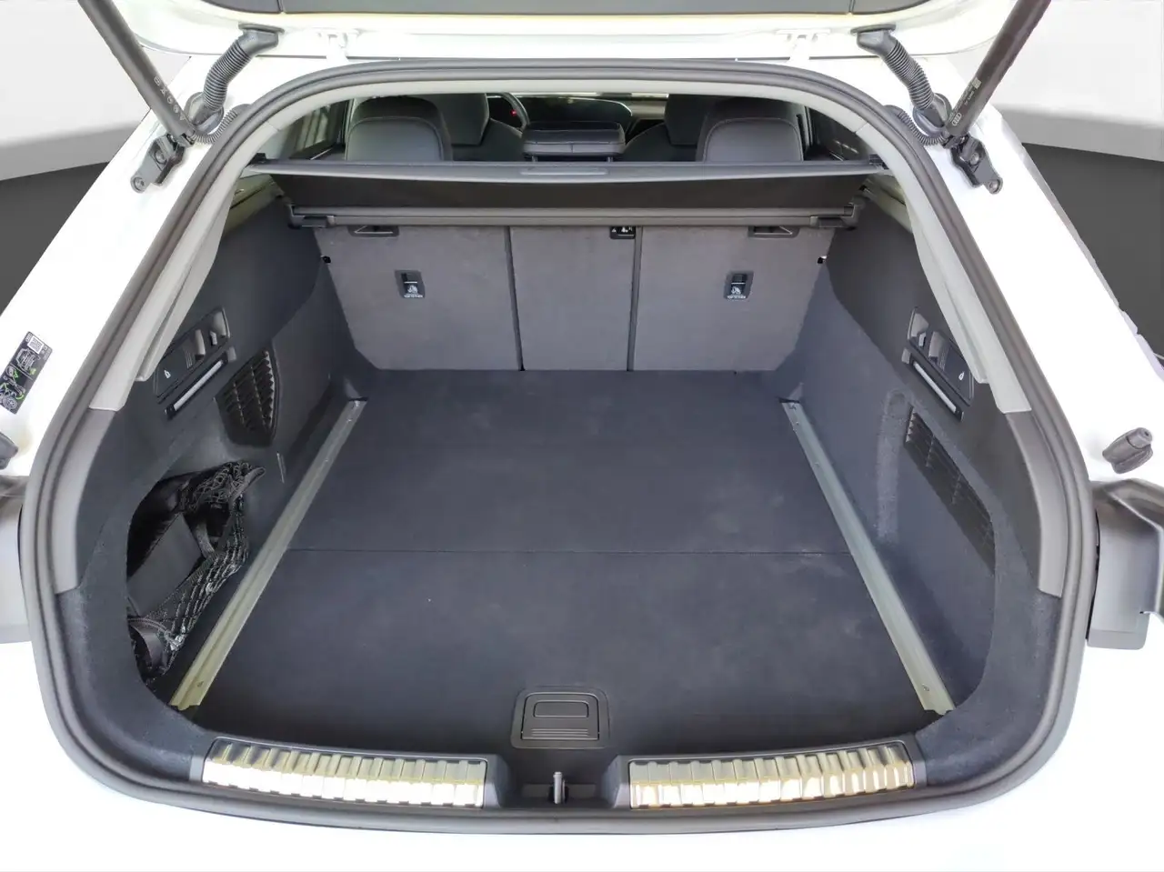 Audi A6 TDI QUATTRO+TECHPLUS+MATRIX+SPORTSITZ+ 8