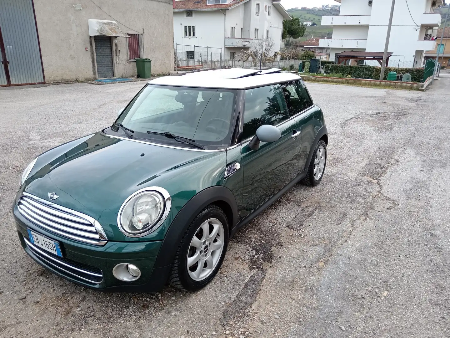 MINI Cooper D 1.6 Verde - 1