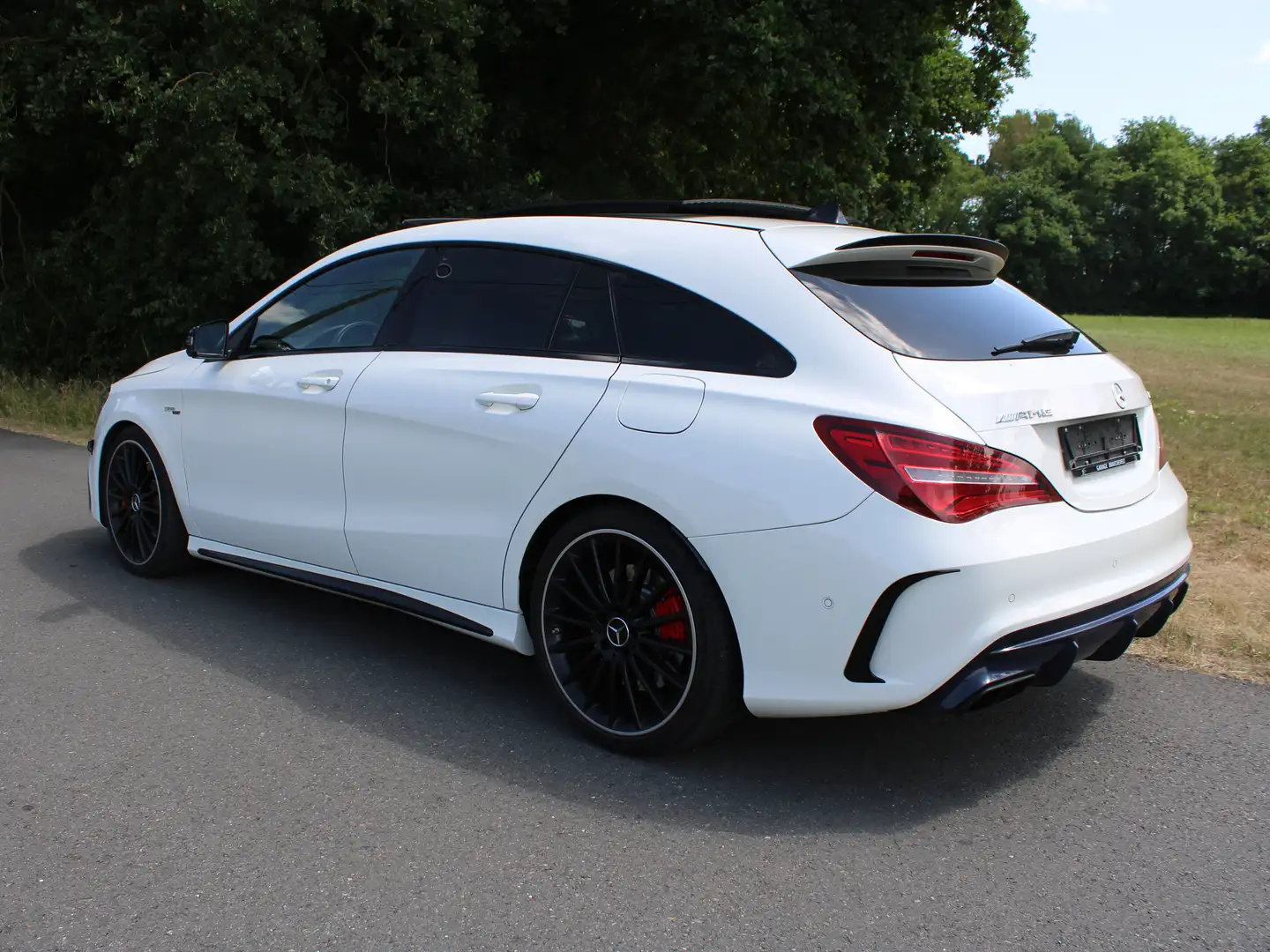 Mercedes-Benz CLA 45 AMG AMG CLA 45 4Matic Shooting Brake 7G-DCT Wit - 2