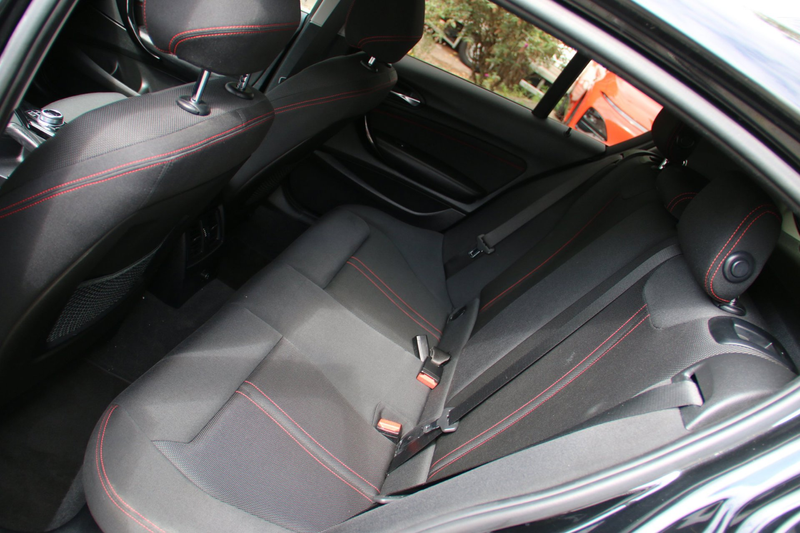 BMW 118 1-serie 118i High Executive — photo 19
