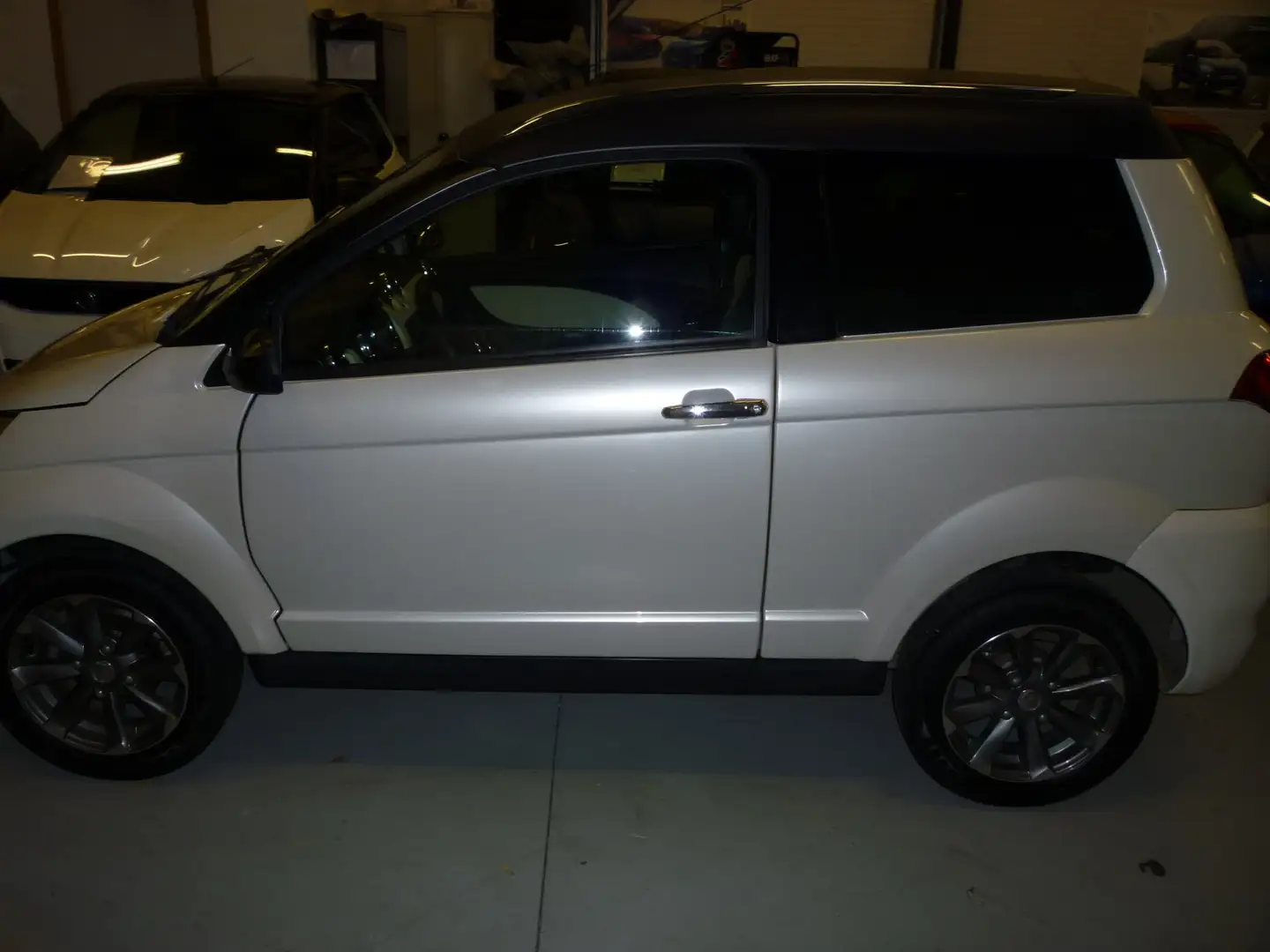 Aixam Crossover aixam crossover seulement 15500km!!!!!! White - 2