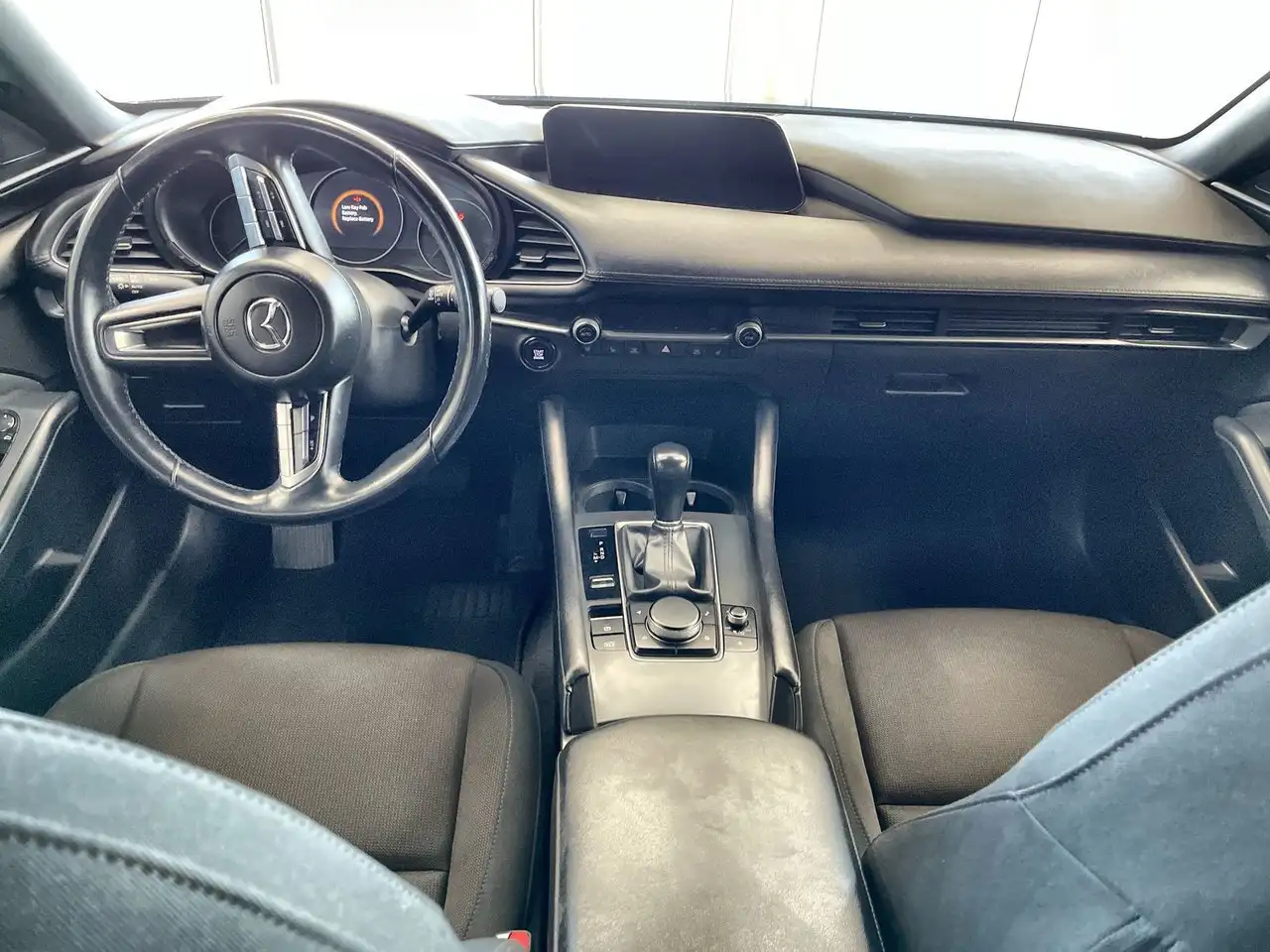 Mazda 3 снимка Mazda 3