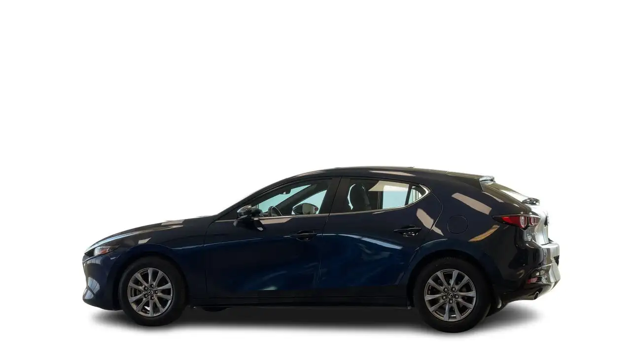Mazda 3 снимка Mazda 3