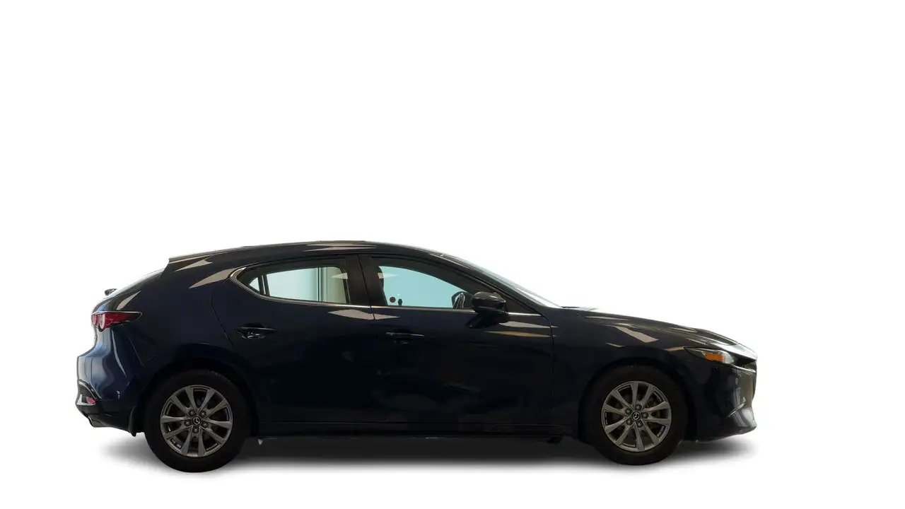 Mazda 3 снимка Mazda 3