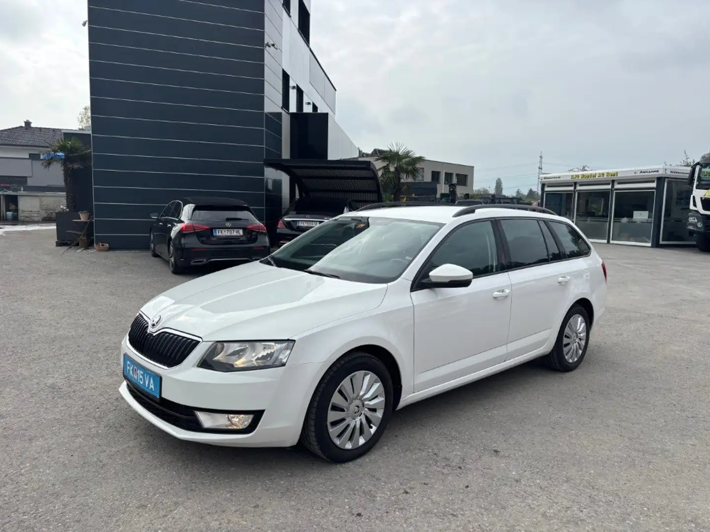 Skoda Octavia Tempomat *Erst Besitz* Weiß - 1