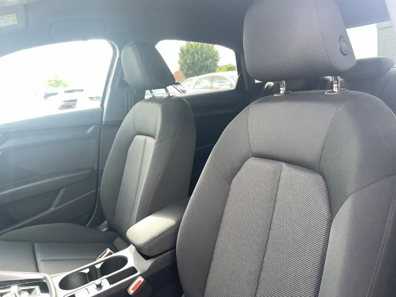 Audi A3 Limo advanced 30TDI LED CARPLAY OPTIK AHK RFK, миниатюра 19