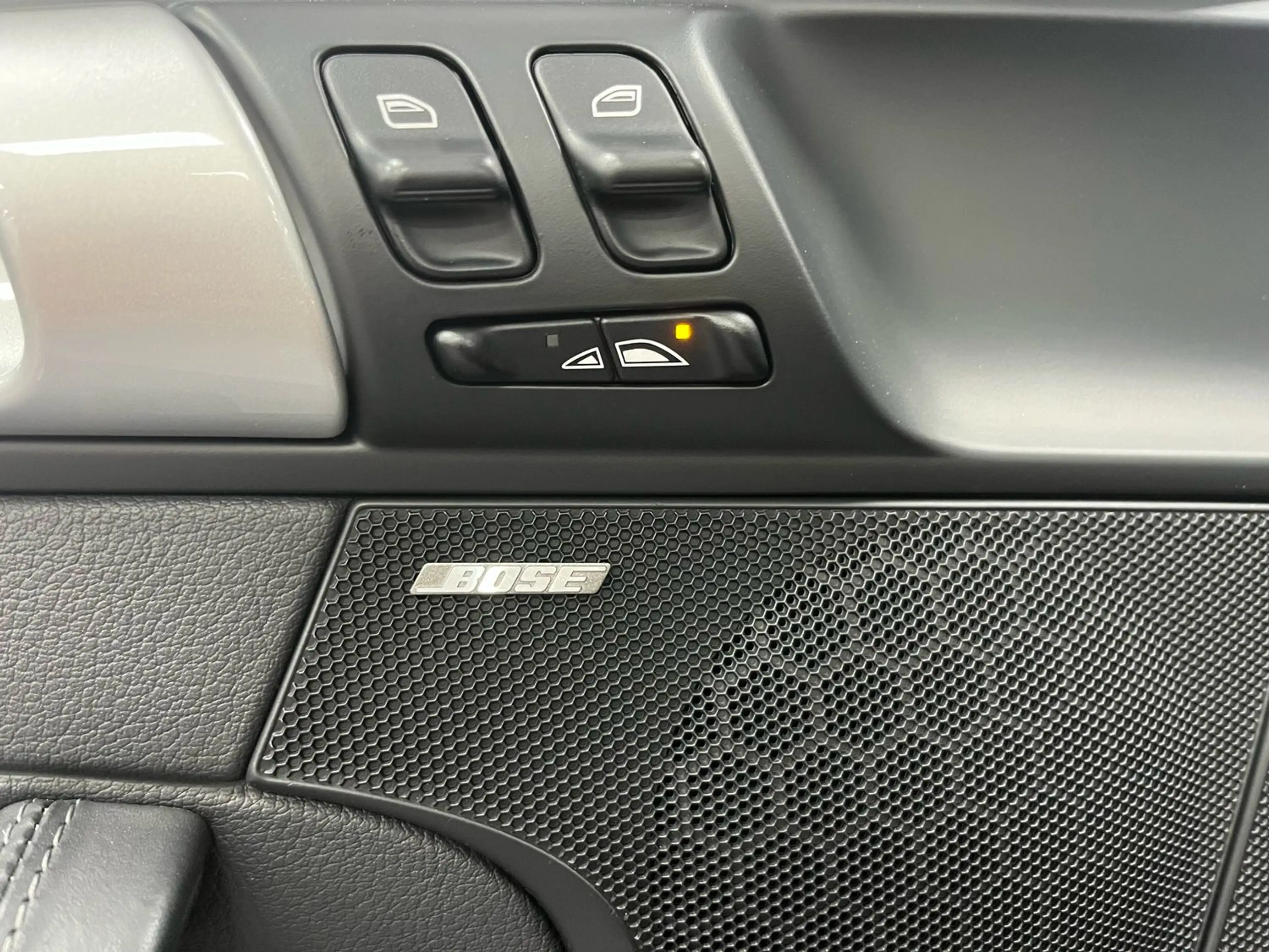 Porsche 911 Carrera S Cabrio/PDK/Sitzbelüftung/SHZ — photo 14