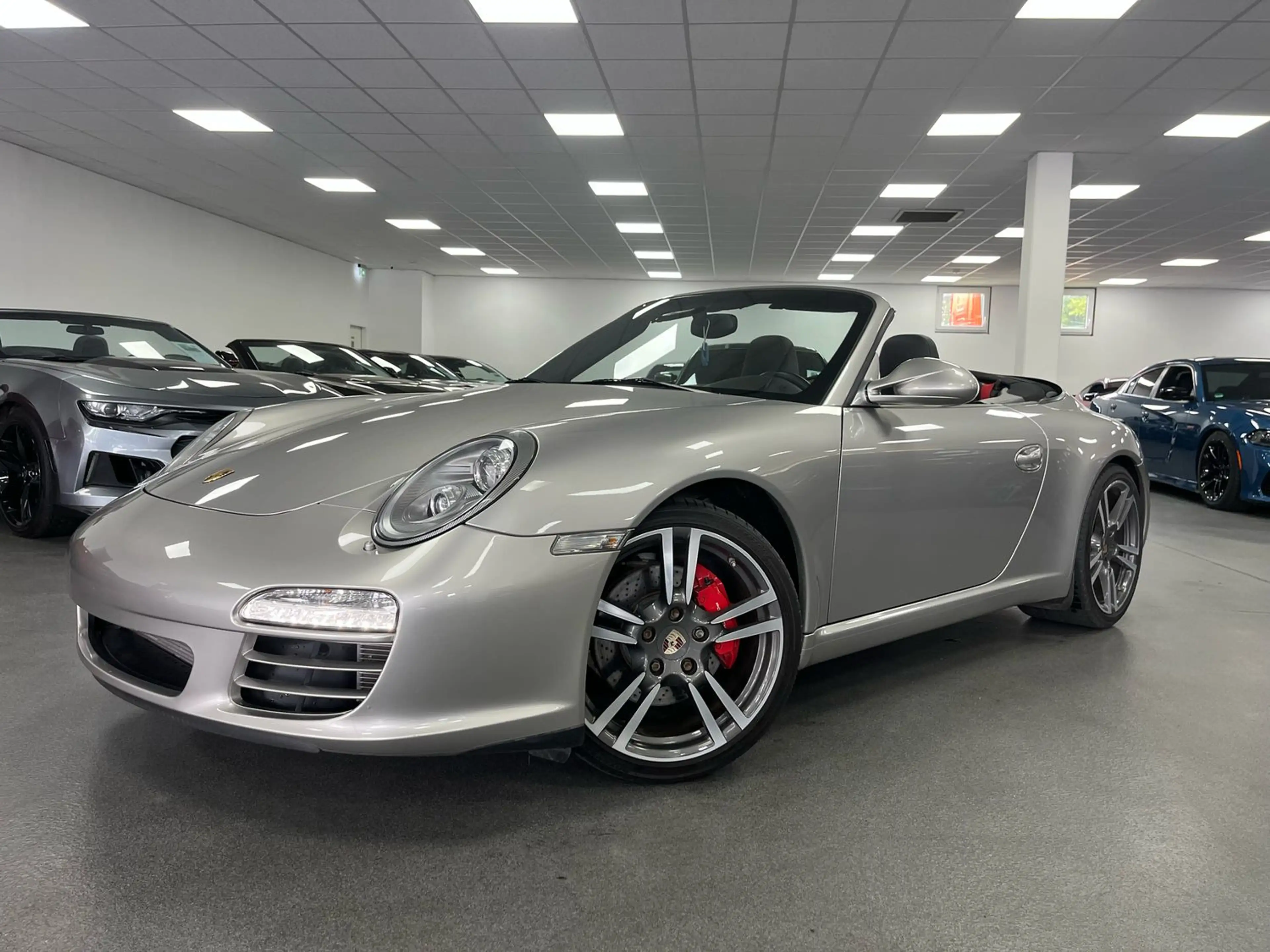 Porsche 911 Carrera S Cabrio/PDK/Sitzbelüftung/SHZ — photo 3