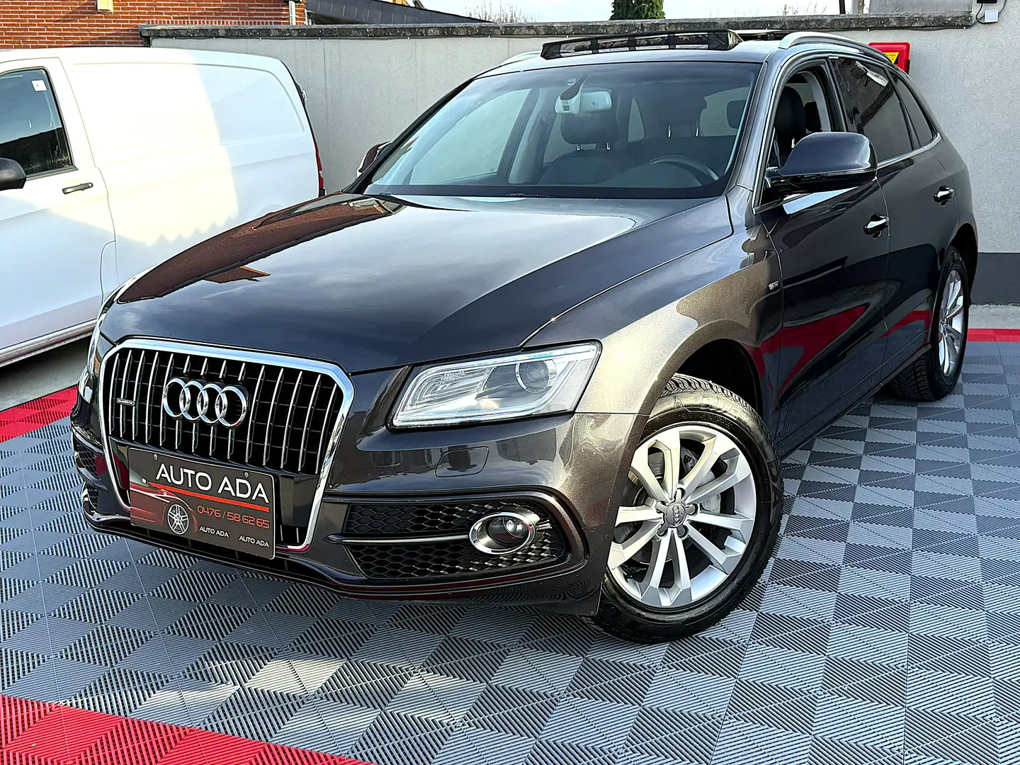 Audi Q5 Q5 2.0 TDi--Quattro--S line--S tronic--TOIT PANO-- Noir - 2