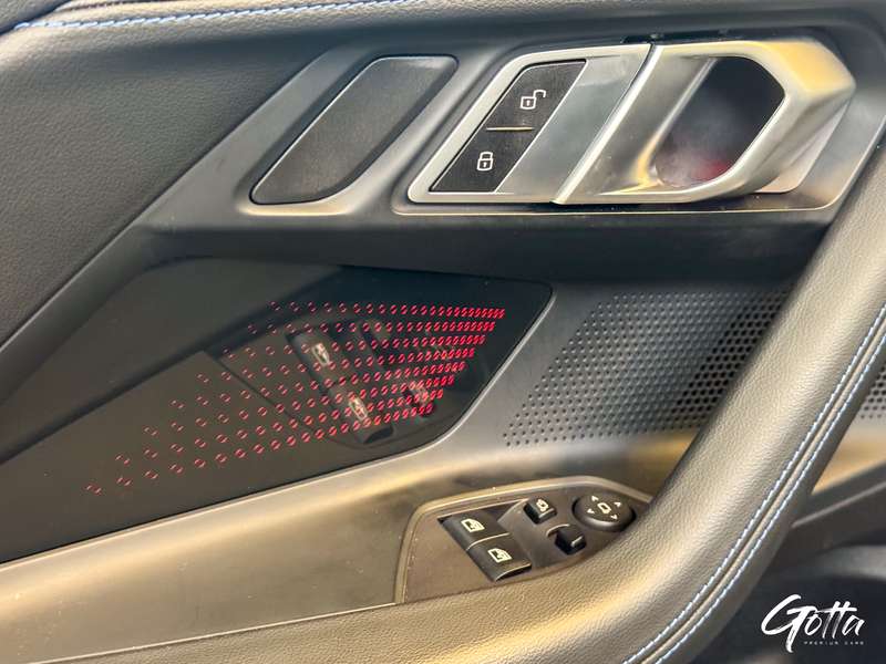 Photo du véhicule BMW 240