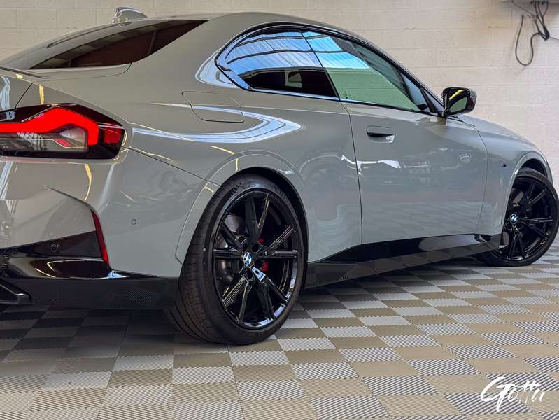 Photo du véhicule BMW 240