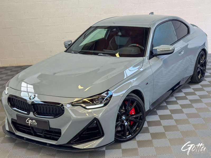 Photo du véhicule BMW 240