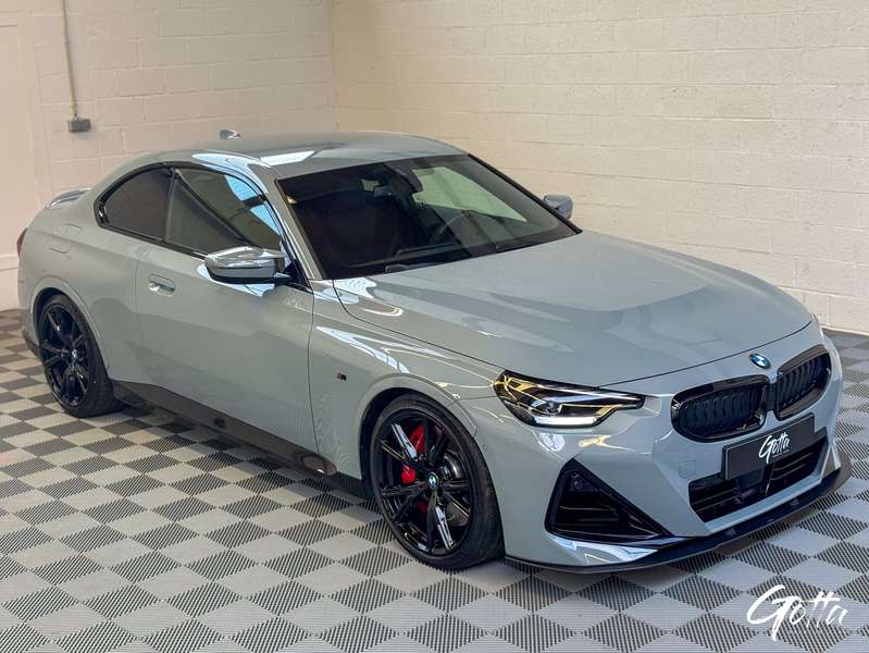 Photo du véhicule BMW 240