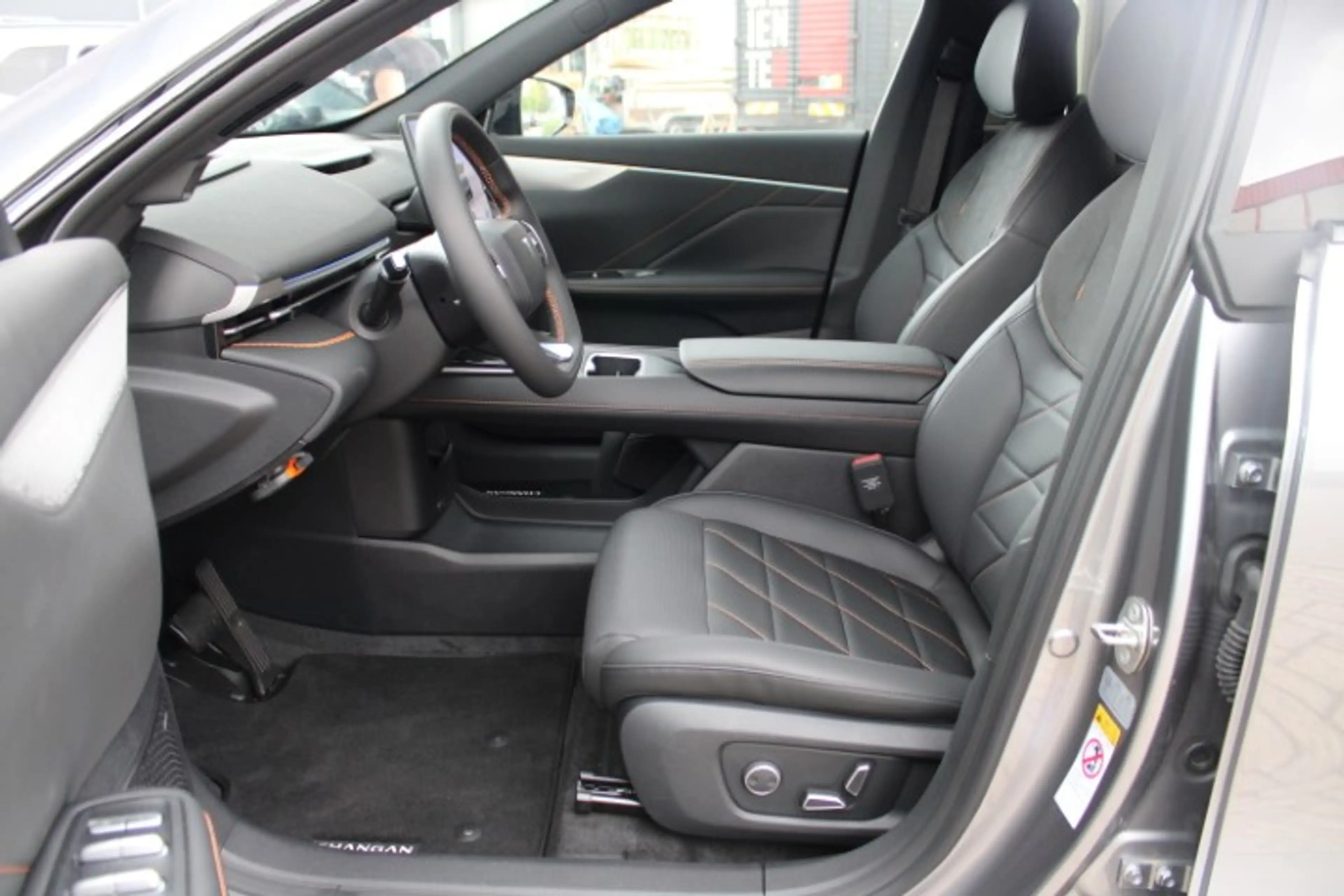 Changan Deepal S05 68,82kWh 272pk Max — photo 4