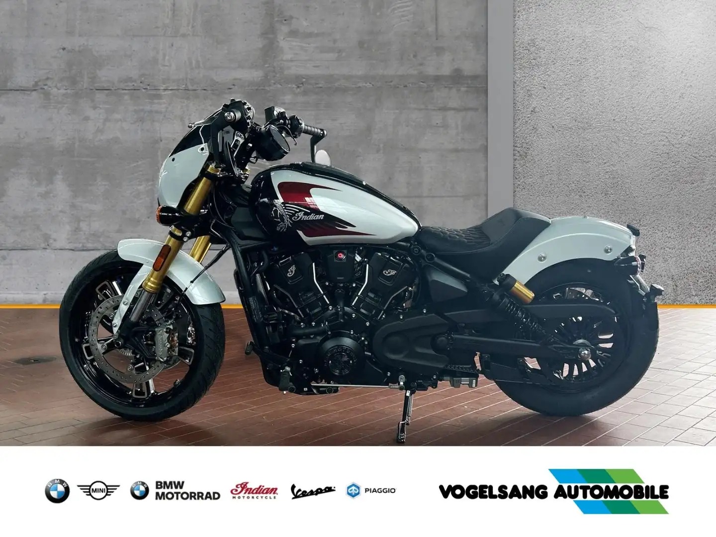 Indian Scout 101 Sondermodell, Limited Tech, Fahrmodi, Weiß - 2