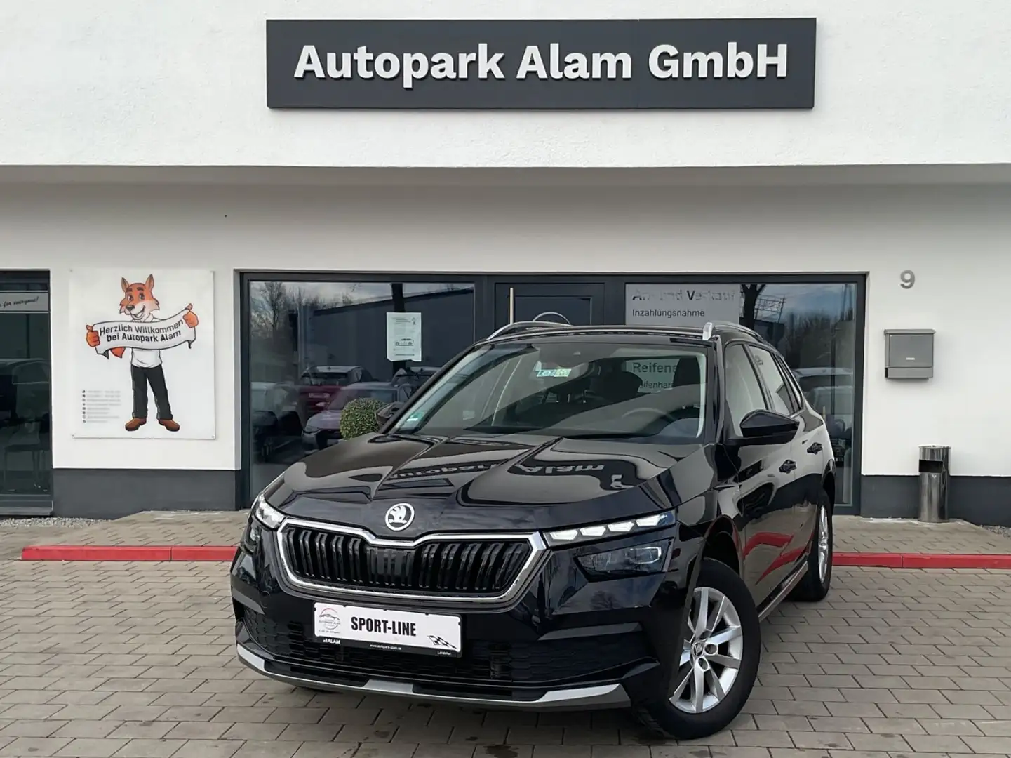 Skoda Kamiq Style 1,0 TSI DSG Keyles Lane LED Navi SHZ Schwarz - 1