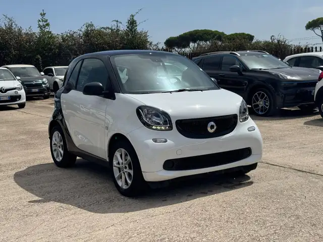 Smart Fortwo view 2