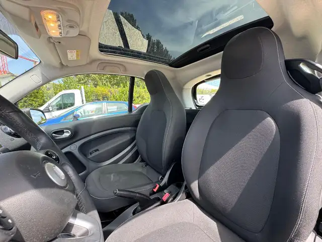 Smart Fortwo view 11